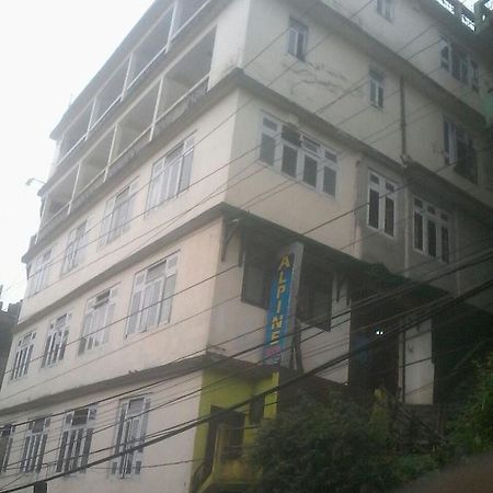Hotel Alpine Darjeeling  Dış mekan fotoğraf